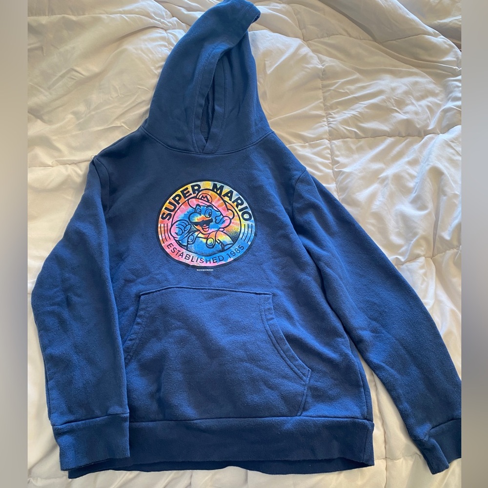 Super Mario Bros Hoodie! Large 10-12